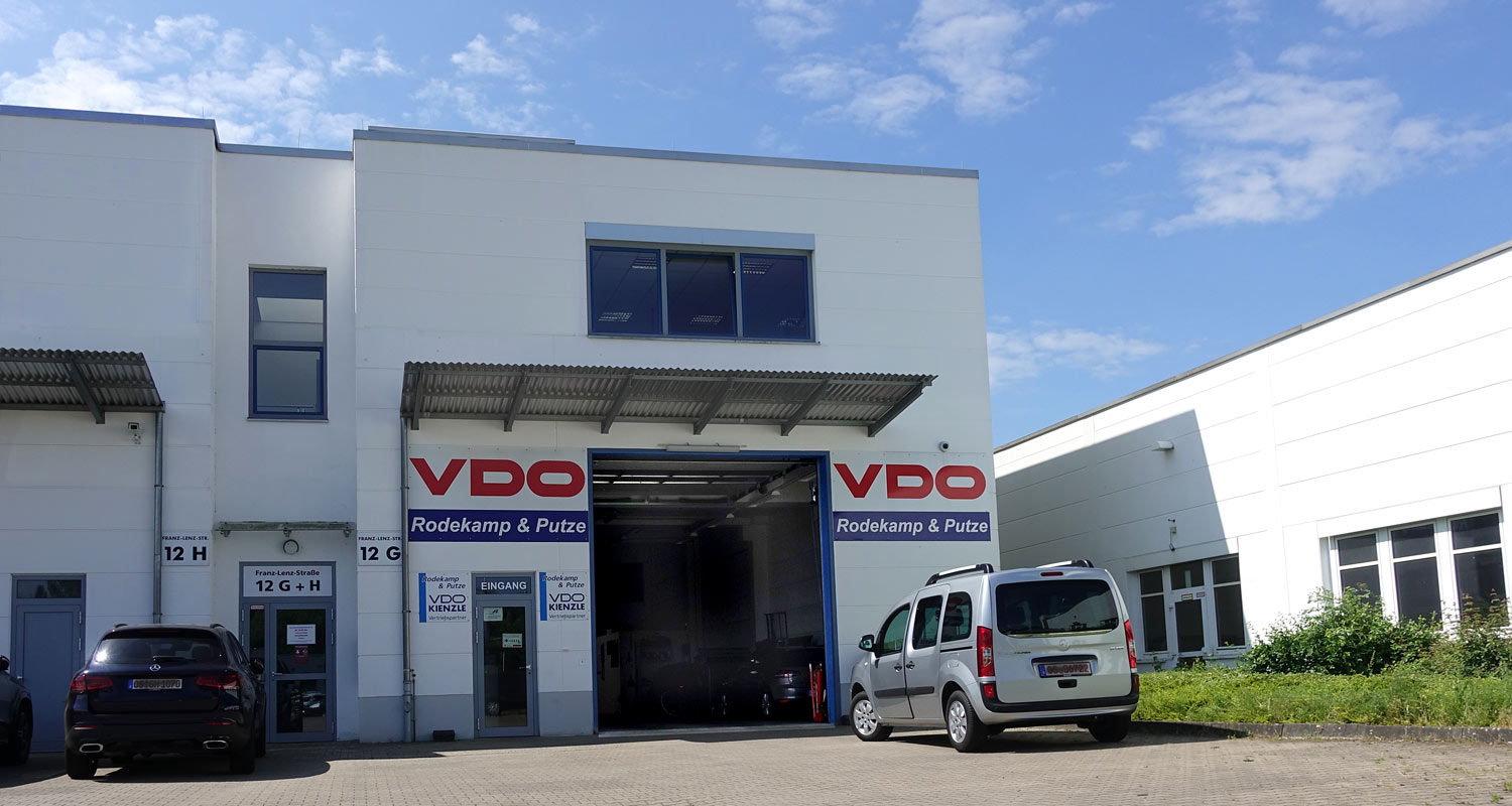 Fahrtenschreibernachrüstung und -überprüfung bei Rodekamp & Putze in Osnabrück